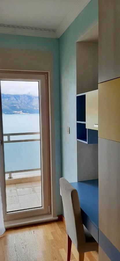 Panoramic Sea View 3-Bedroom Apartment 50 M From The Sea ブドヴァ エクステリア 写真
